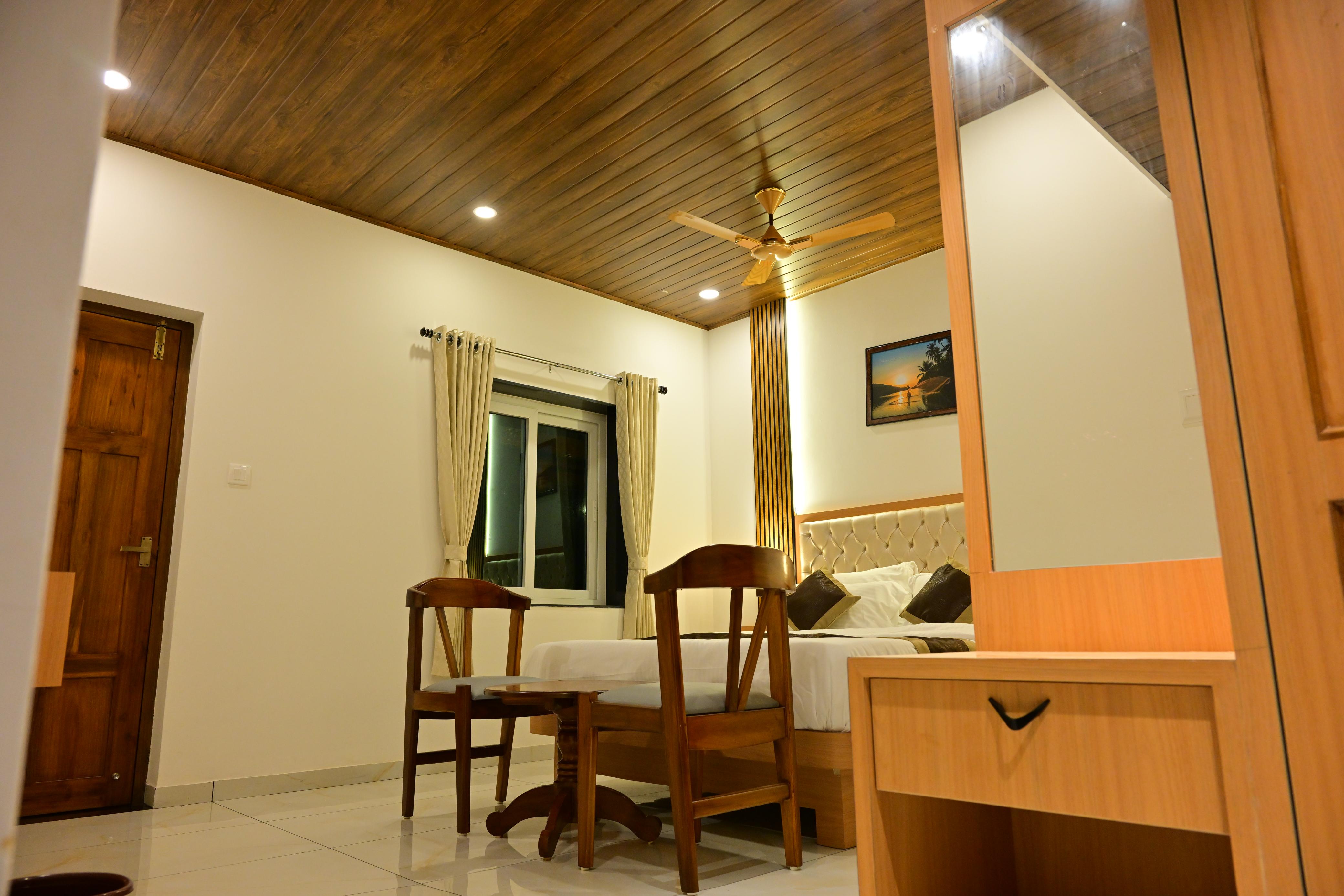 Room Image 3